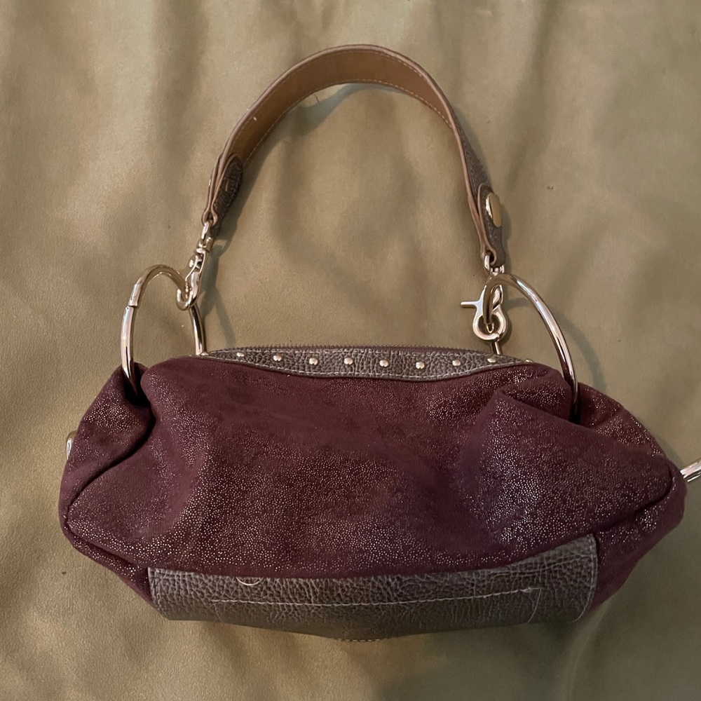 Handbag - Picture 2 of 3